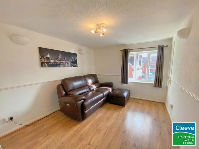 1 Bedroom Flat To Rent In Deacons Place, Bishops Cleeve, GL52