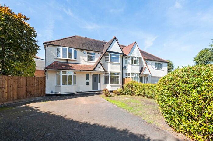 5 Bedroom Semi-Detached House To Rent In Solihull Road, Shirley, Solihull, B90