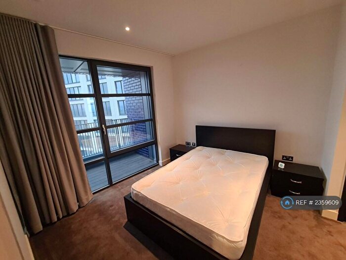 1 Bedroom Flat To Rent In Bridgewater House, London, E14