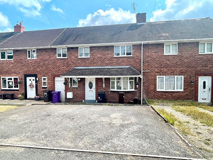 3 Bedroom Terraced House For Sale In Westcroft Avenue, Underhill, Wolverhampton, WV10