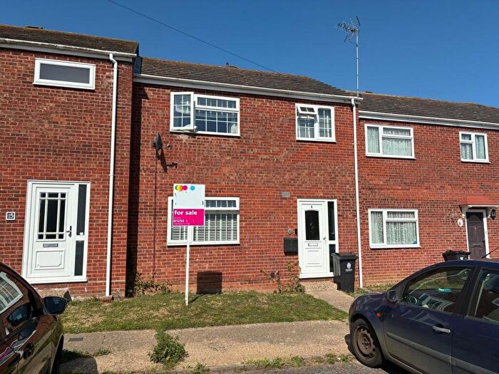 3 Bedroom Terraced House For Sale In Long Meadows, Dovercourt, Essex, CO12
