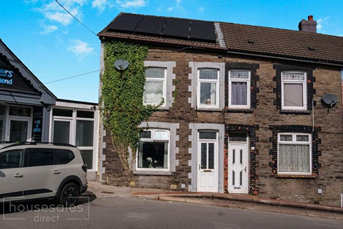 3 Bedroom End Of Terrace House For Sale In Wayne Cottages, Aberdare, CF44