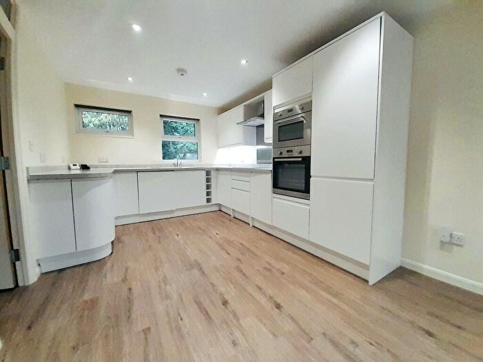 1 Bedroom Apartment To Rent In St Bedes Crescent, Cambridge, CB1