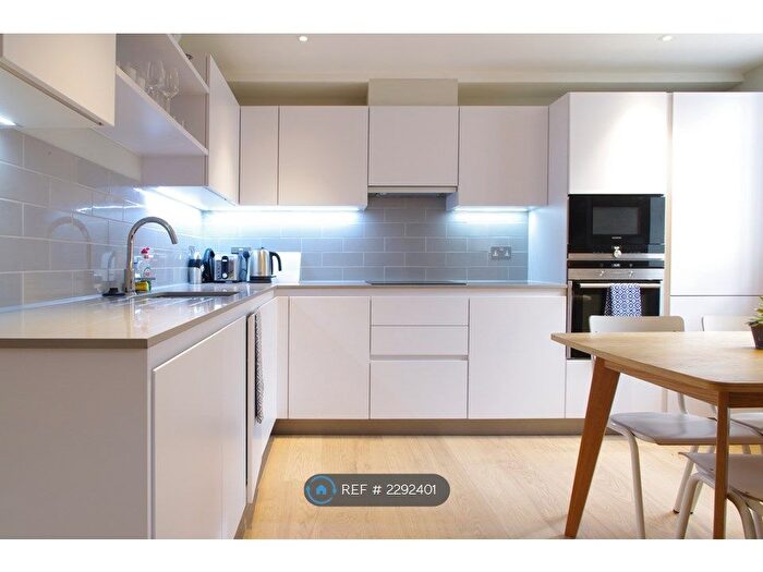 1 Bedroom Flat To Rent In Wesley Court, London, E1