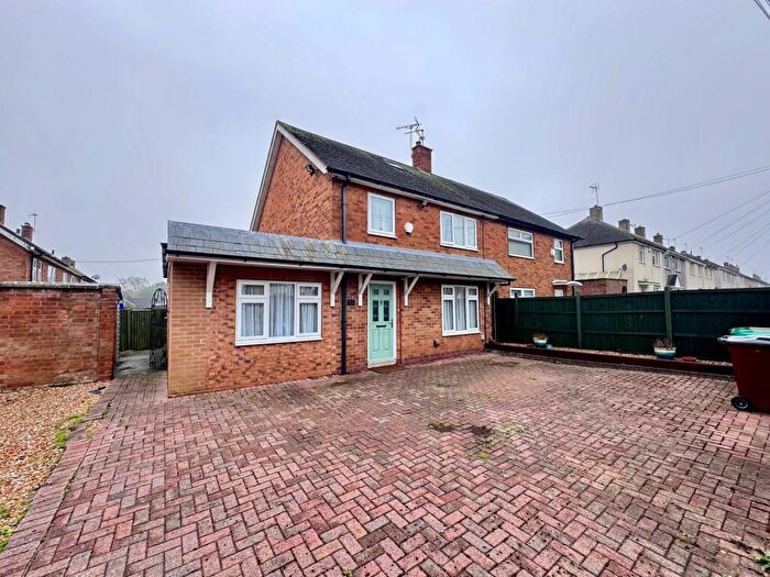 4 Bedroom House To Rent In Colley Moor Leys Lane, Clifton, NG11