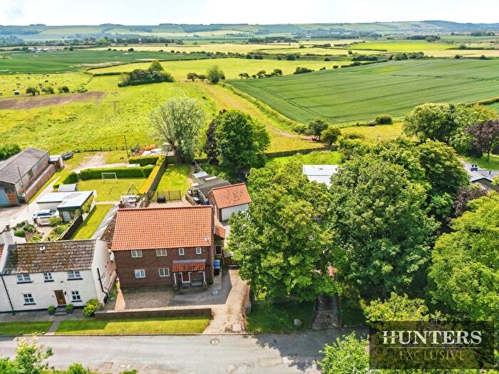 4 Bedroom Detached House For Sale In Green Lane, Lebberston, Scarborough, YO11