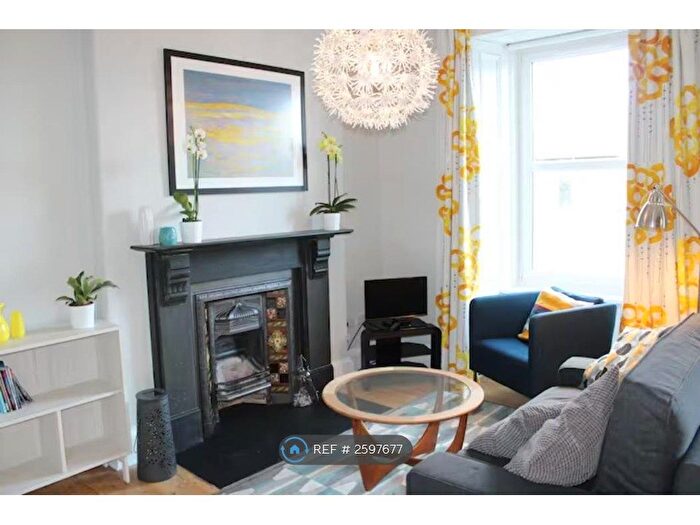 1 Bedroom Flat To Rent In Leith Walk, Edinburgh, EH6