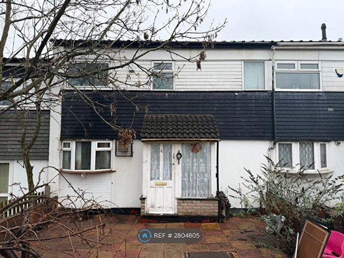 2 Bedroom Terraced House To Rent In Greenlands Road, Birmingham, B37