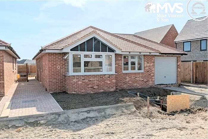3 Bedroom Bungalow For Sale In The Willows, Thorpe Road, Little Clacton, Clacton-on-Sea, CO16