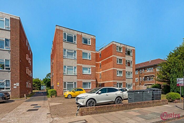 1 Bedroom Flat For Sale In Palmerston Road, N22