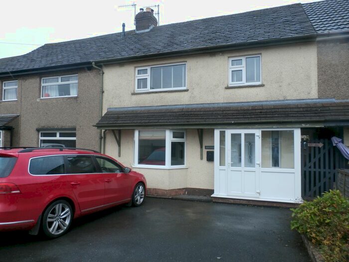 3 Bedroom Terraced House To Rent In Alport Avenue, Buxton, SK17