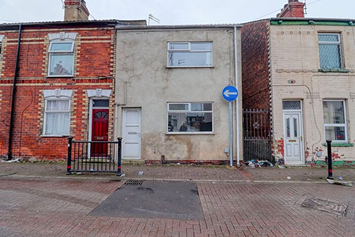 2 Bedroom Property For Sale In Teale Street, Scunthorpe, DN15