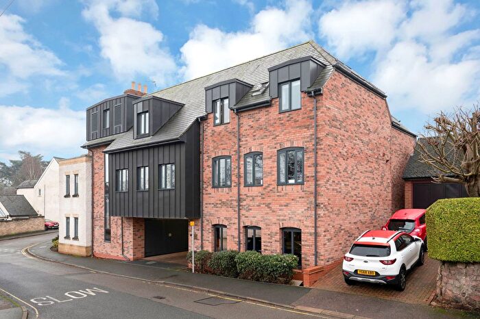 2 Bedroom Flat For Sale In Fowke Street, Rothley, LE7