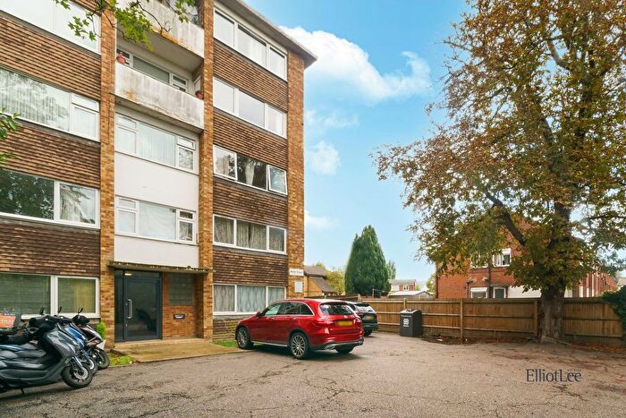 2 Bedroom Flat To Rent In Harrow Road, Wembley, HA0