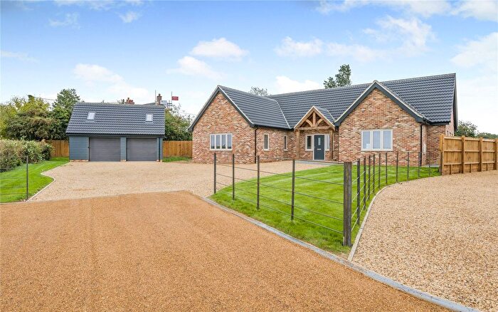 4 Bedroom Bungalow For Sale In Linnet Loke, Crown Lane, Little Fransham, Dereham, NR19