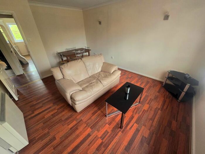 2 Bedroom Apartment To Rent In Ashton Croft, Birmingham, B16
