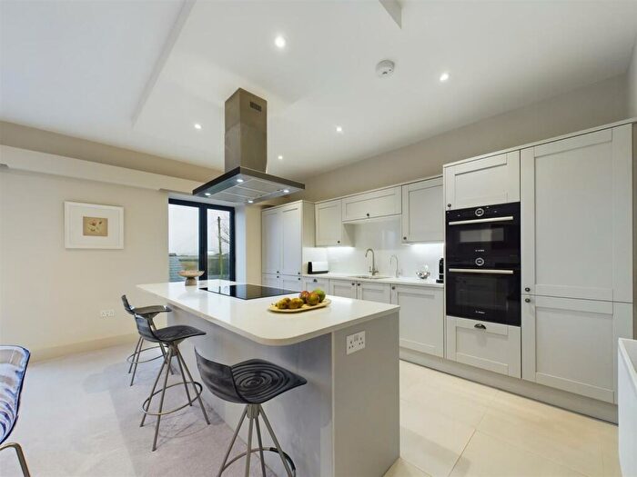 3 Bedroom Duplex For Sale In Apartment, Carriage House, The Carriage Drive, Greetland, Halifax, HX4