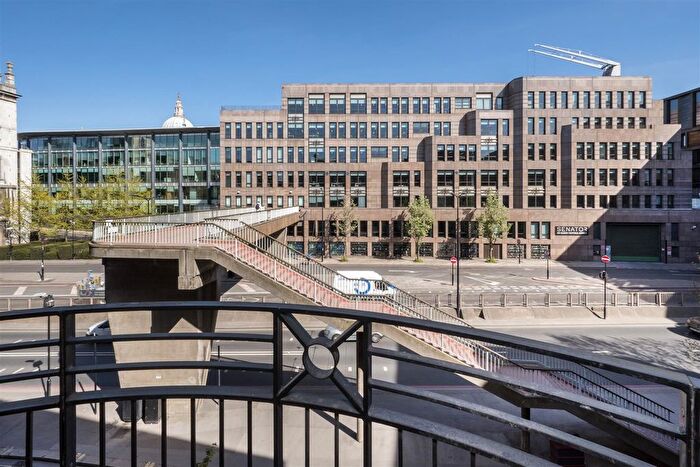 1 Bedroom Flat To Rent In Globe View, High Timber Street, London, EC4V