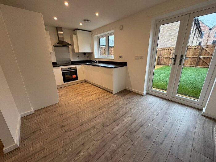 3 Bedroom Town House To Rent In Park Street, West Park Quarter, Sunderland, SR2