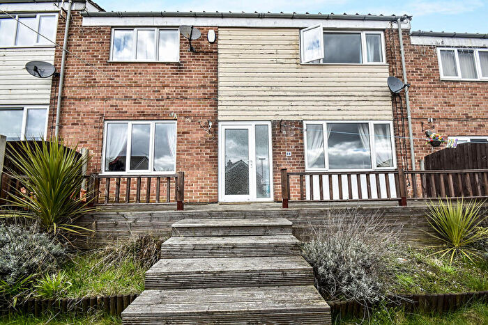 3 Bedroom Terraced House To Rent In High Green, Sheffield, S35