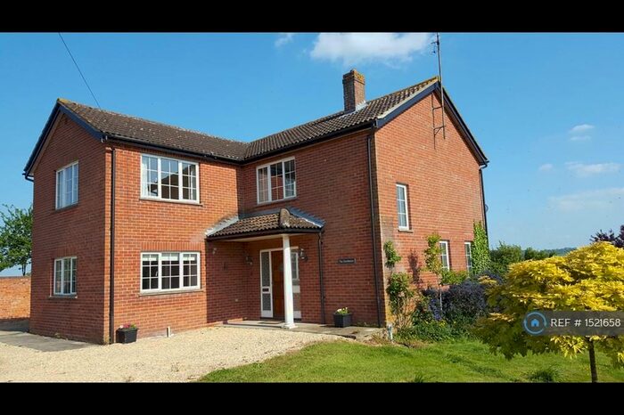 4 Bedroom Detached House To Rent In Wickfield Farm, Royal Wootton Bassett, Swindon, SN4