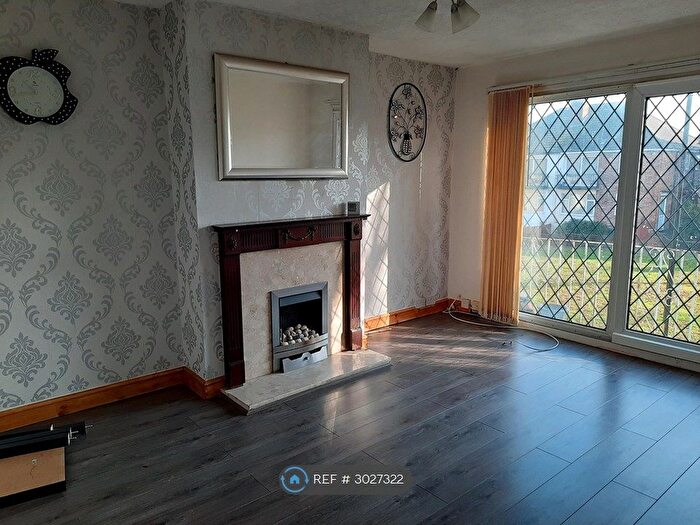 2 Bedroom Maisonette To Rent In Sunnybank Avenue, Coventry, CV3