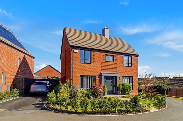 3 Bedroom Detached House For Sale In Strothers Avenue, Malvern, WR14