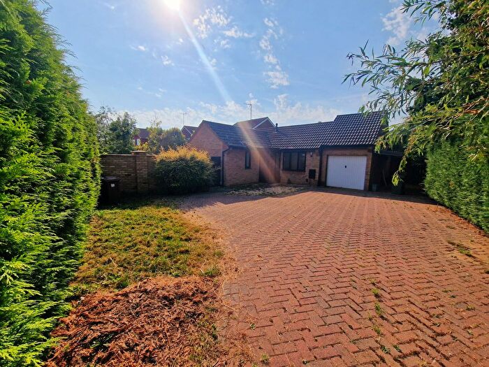 3 Bedroom Bungalow To Rent In Fletton Fields, Peterborough, PE2