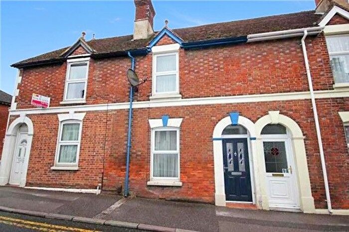 4 Bedroom Terraced House To Rent In Devizes Road, Salisbury, SP2