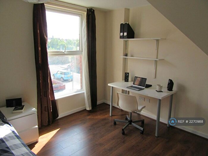 6 Bedroom End Of Terrace House To Rent In Penny Lane, Liverpool, L18