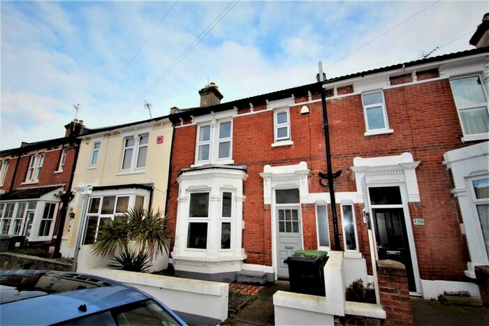 5 Bedroom Terraced House To Rent In Francis Avenue, PO4