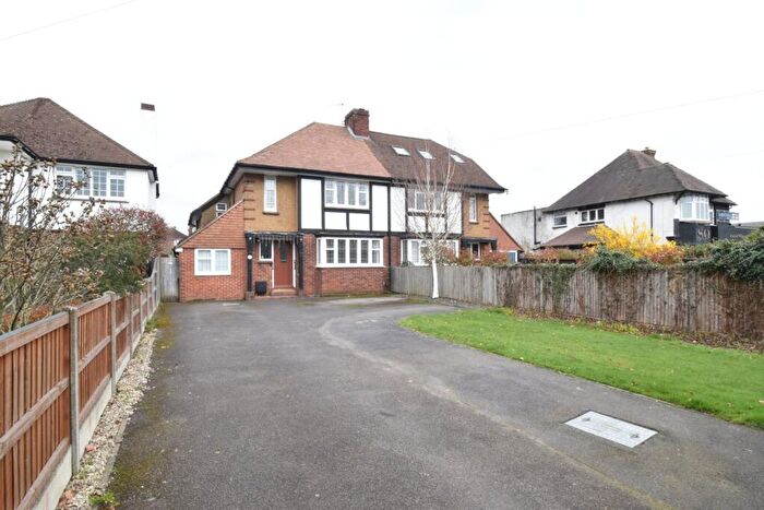4 Bedroom Semi Detached House For Sale In Ashford Road, Bearsted, ME14