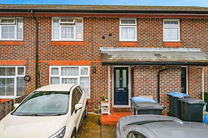 3 Bedroom Terraced House For Sale In Colonsay, Hemel Hempstead, HP3
