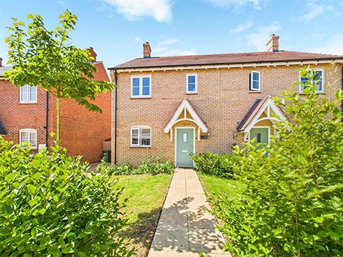 3 Bedroom Semi-Detached House For Sale In Romney Lane, Quainton, Aylesbury, HP22