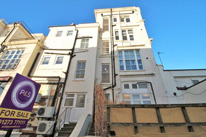 3 Bedroom Apartment For Sale In Sillwood Terrace, Brighton, BN1