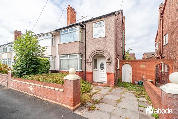 3 Bedroom Semi-Detached House For Sale In Caithness Drive, Liverpool, L23