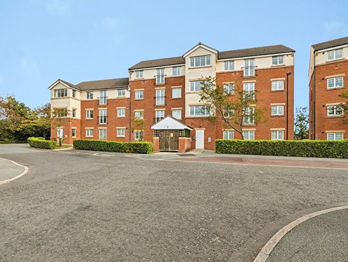 2 Bedroom Flat For Sale In Dilston Grange, Wallsend, Tyne And Wear, NE28