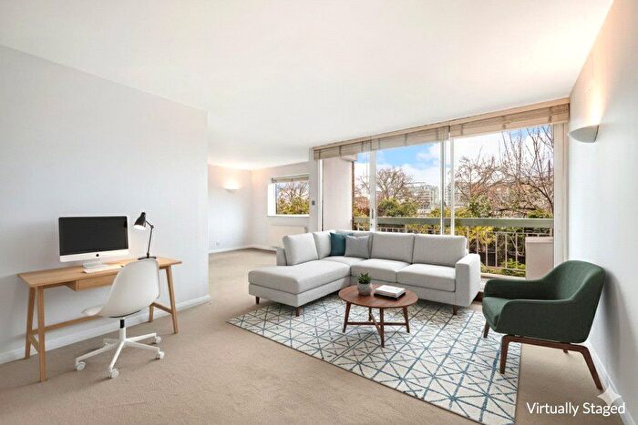 2 Bedroom Flat To Rent In Ropers Orchard, Danvers Street, London, SW3