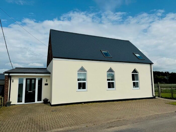 4 Bedroom Detached House For Sale In Scrane End, Freiston, Boston, PE22