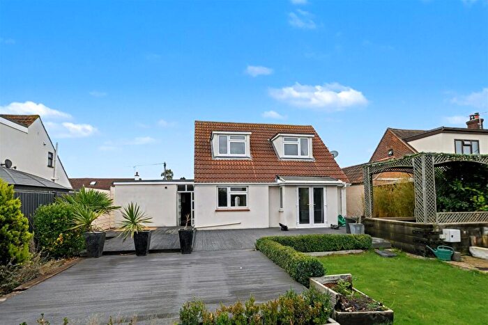 2 Bedroom Chalet For Sale In No Chain - Limburg Road, Canvey Island, SS8