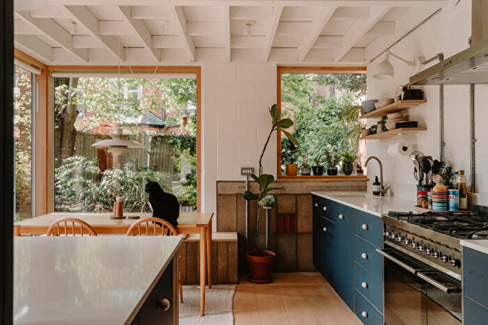 2 Bedroom Flat For Sale In Grove Road Ii, London, NW2