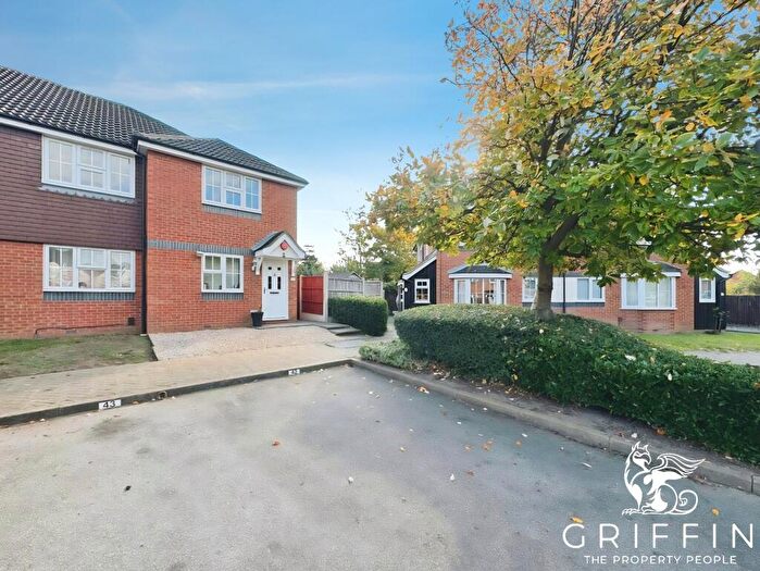 1 Bedroom Detached House To Rent In Dudley Close, Chafford Hundred, Grays, RM16