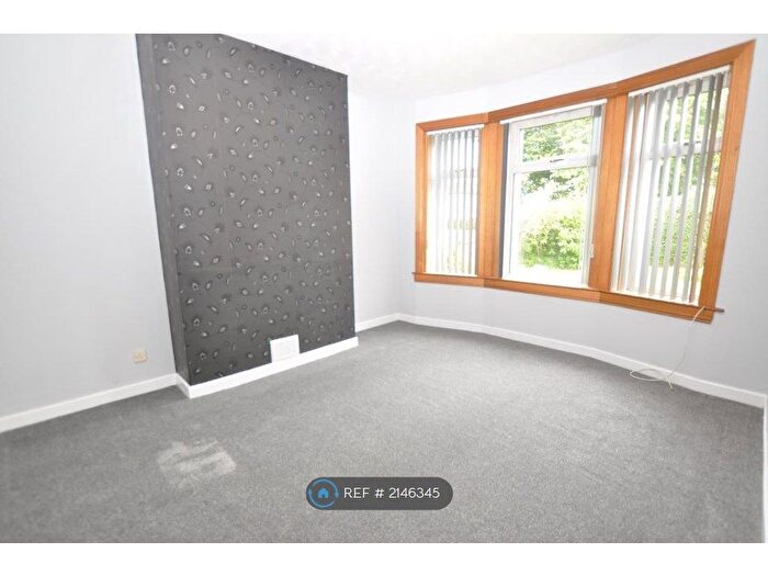 3 Bedroom Flat To Rent In Lincoln Avenue, Glasgow, G13