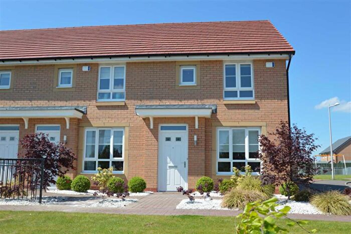 3 Bedroom End Of Terrace House To Rent In Peacock Wynd, Motherwell, ML1