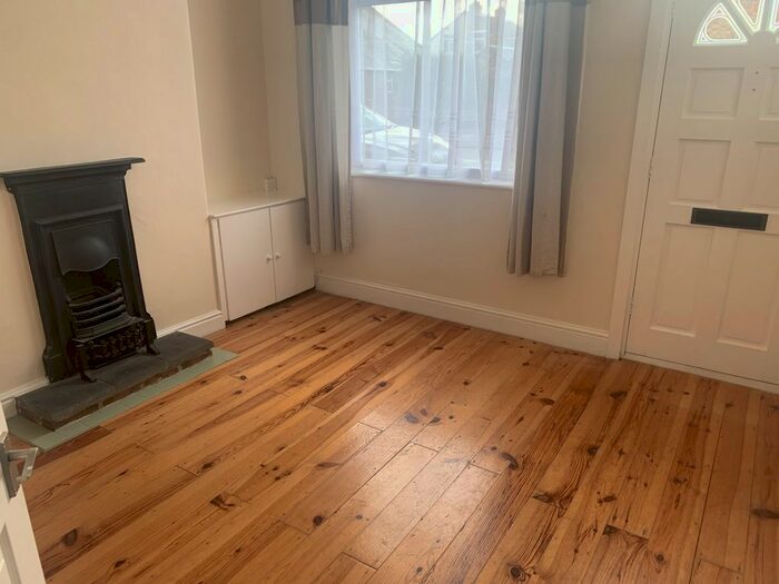 2 Bedroom Terraced House To Rent In Dartford Road, Leicester, LE2