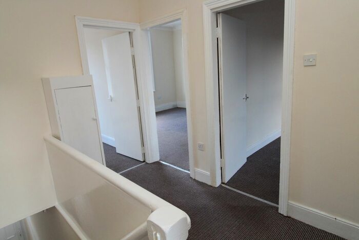 3 Bedroom Flat To Rent In Vine Street, Wallsend, NE28