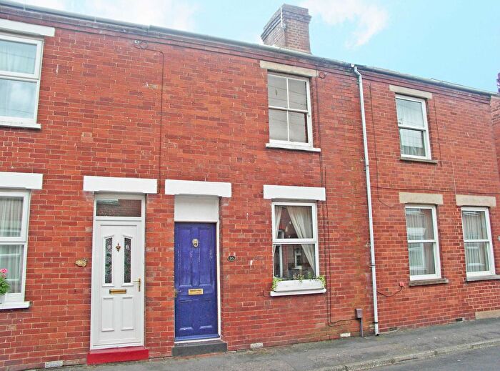2 Bedroom Terraced House To Rent In Cross View, Exeter, EX2