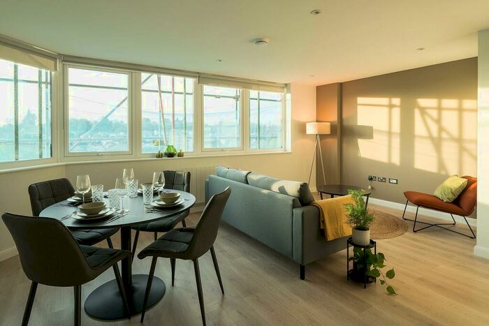 2 Bedroom Flat To Rent In Marlowes, Hemel Hempstead, HP1