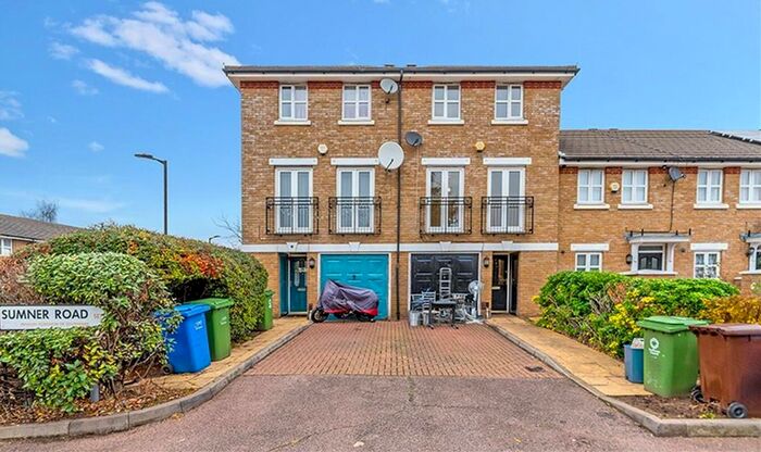 3 Bedroom Terraced House To Rent In Sumner Road, London, SE15