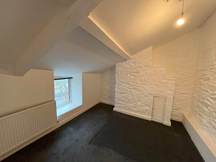 1 Bedroom House Of Multiple Occupation To Rent In Morgan Street, Tredegar, Gwent, Blaenau Gwent, NP22